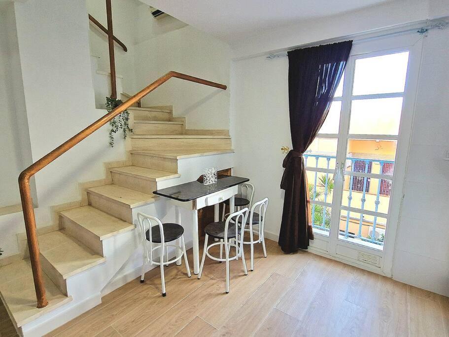 Encantador Duplex Para 6 A 1 Minuto De La Playa Benalmádena Exterior foto