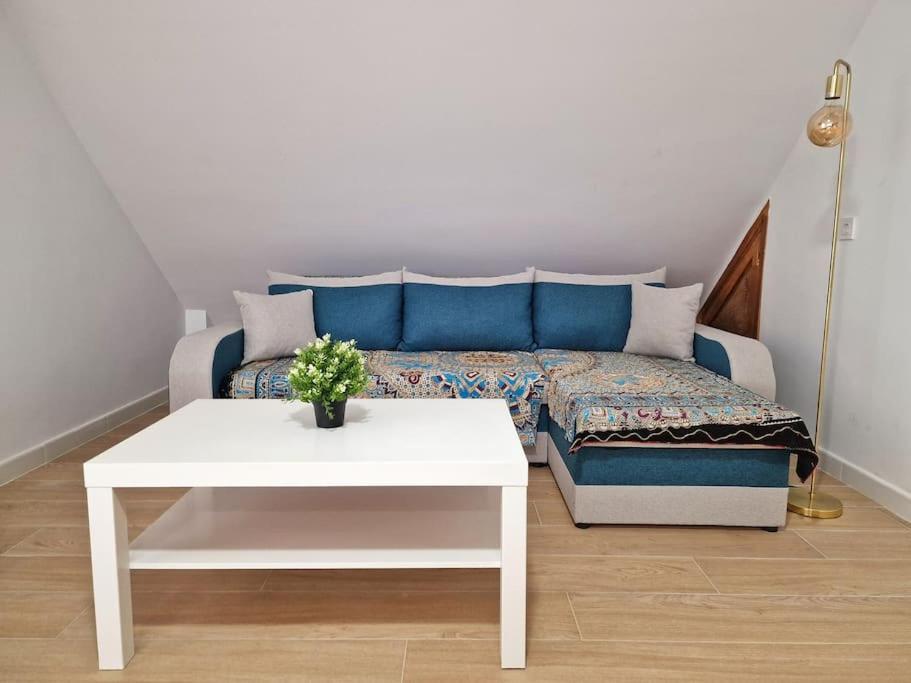 Encantador Duplex Para 6 A 1 Minuto De La Playa Benalmádena Exterior foto